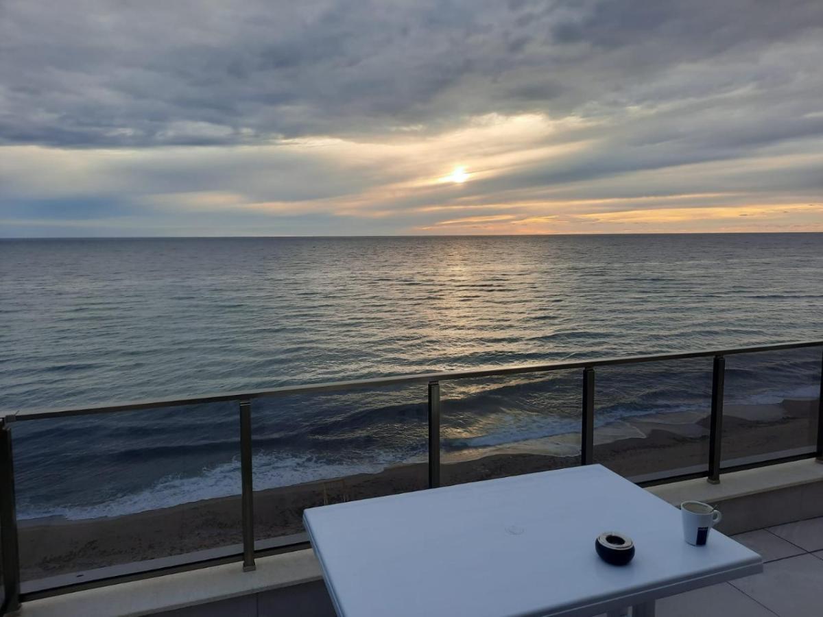 Diamond Beach Luxus Apart Obzor 28 エクステリア 写真